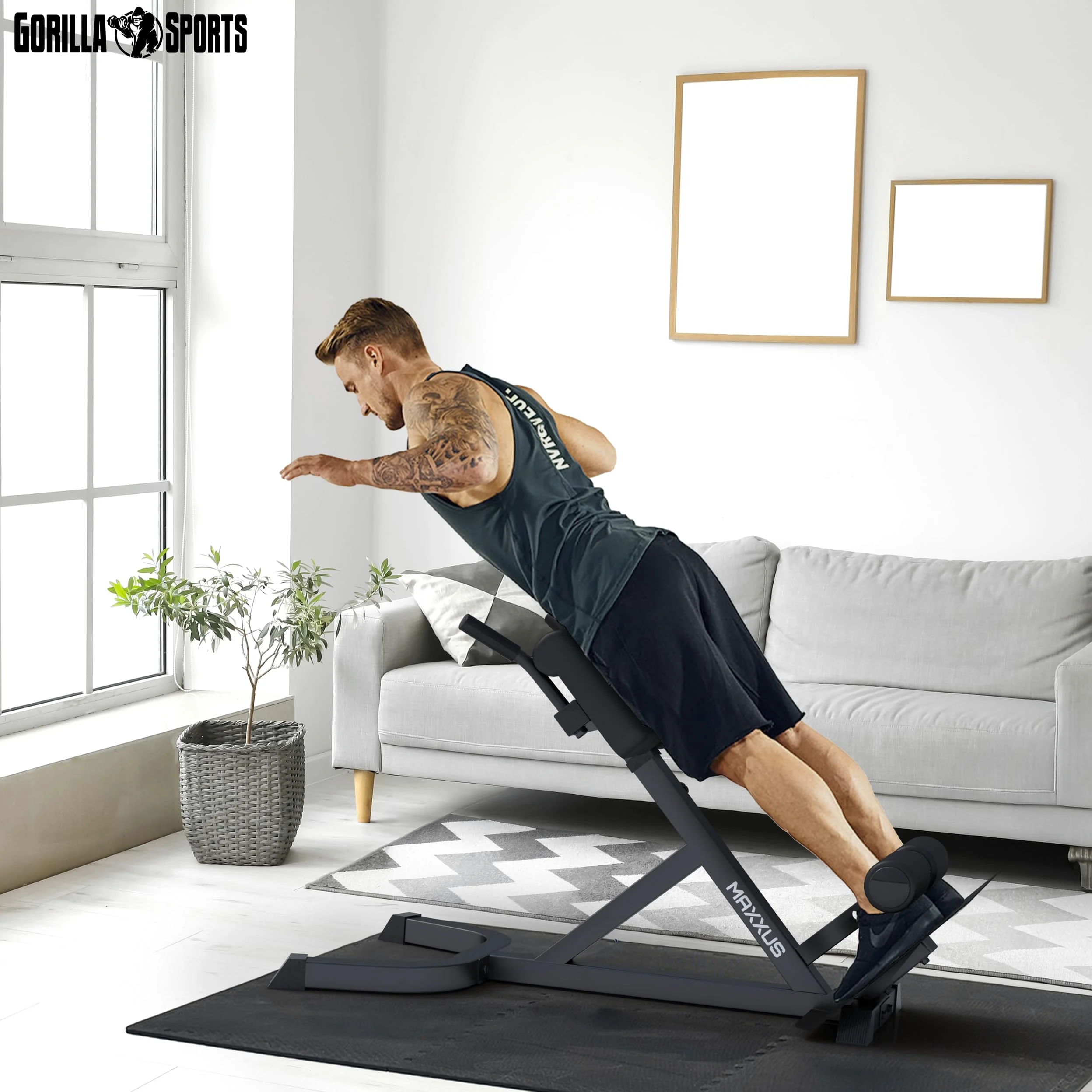 MAXXUS Hyperextension Rückentrainer - Verstellbar, bis 150/180 kg, mit Beinfixierung, Haltegriffen - Bauchtrainer, Römische Bank, Multifunktionales Workout Bench