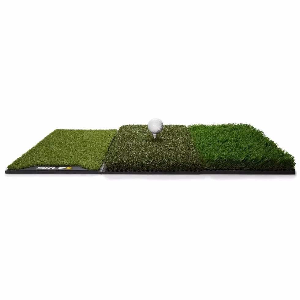 SKLZ Golf Übungsmatte, Spiel verbessern mit 3-Oberflächen-Design, robuste 63,5cm x 40,6cm Matte für Tee, Fairway, Rough - Ideal für Zuhause, Fähigkeiten verbessern, Handicap senken