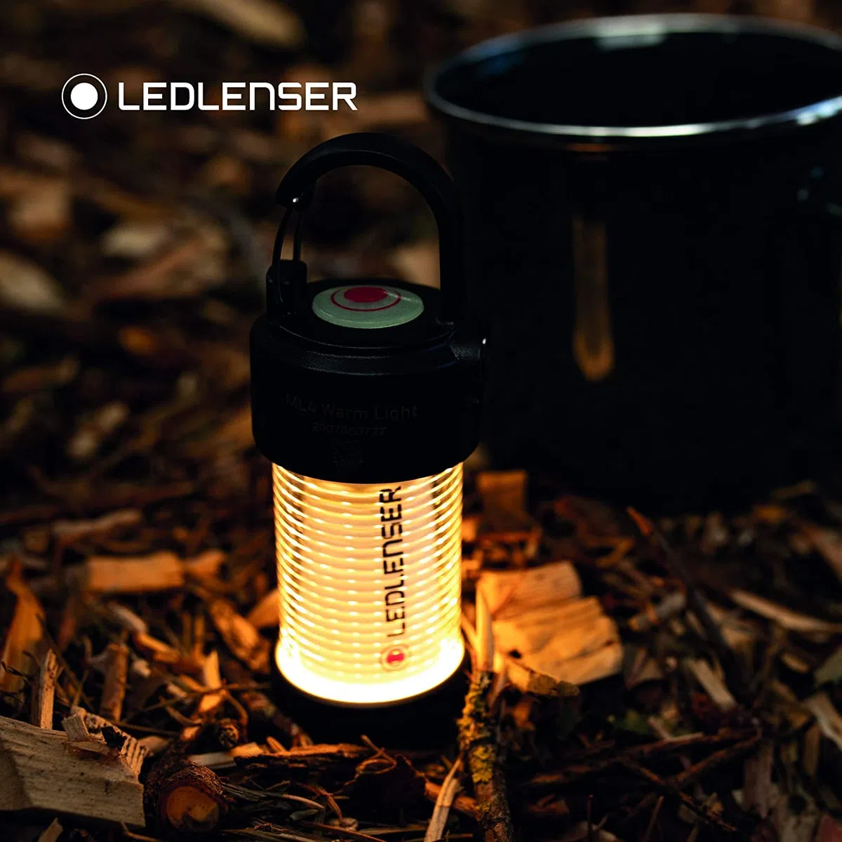 Ledlenser ML4 Warm Light LED Laterne, 300 Lumen, bis 40h Laufzeit, aufladbar, Rotlichtfunktion, Schwarz